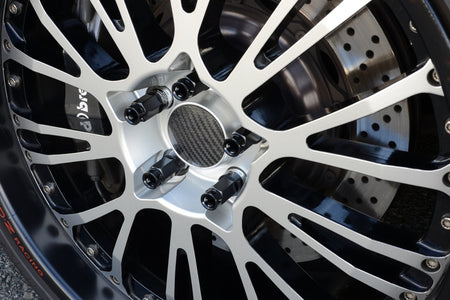 Farbige Radmuttern für Felgen