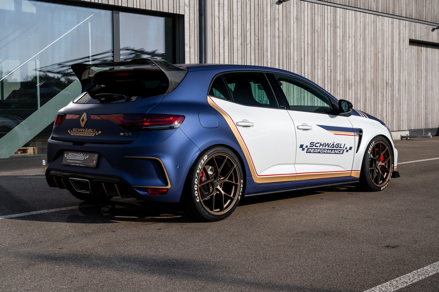 Kompletträder Felgen AC Wheels FF096 bronze auf Auto RENAULT Megane