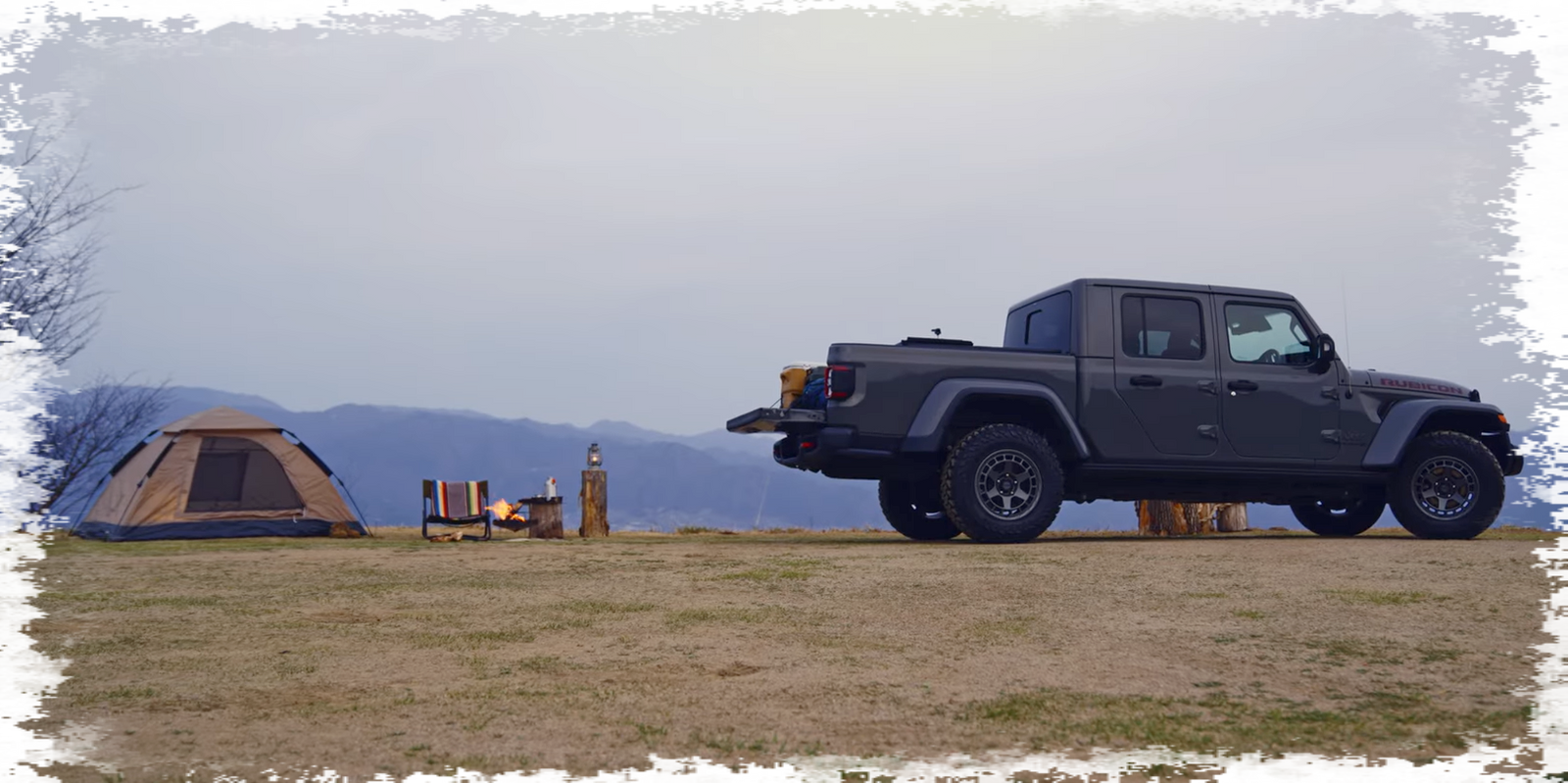 Kompletträder und Felgen WEDS Adventure Mud Vance X Typ S an einem Jeep Gladiator Auto.